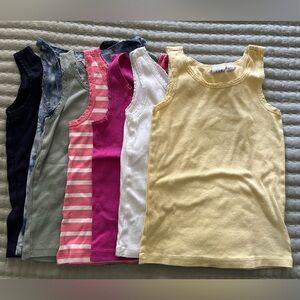 Gap tank top lot. Size Small.